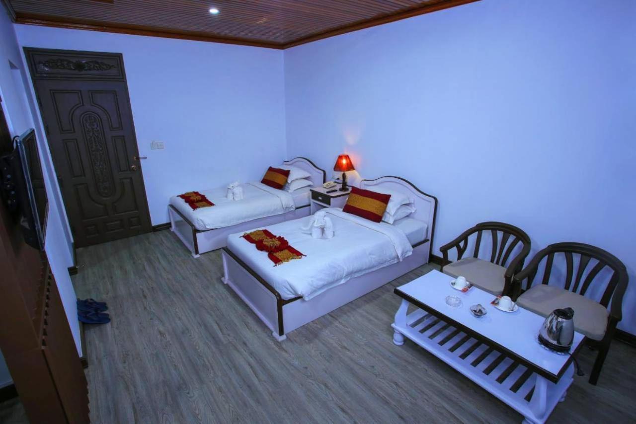 Hotel Queen מנדלאי מראה חיצוני תמונה