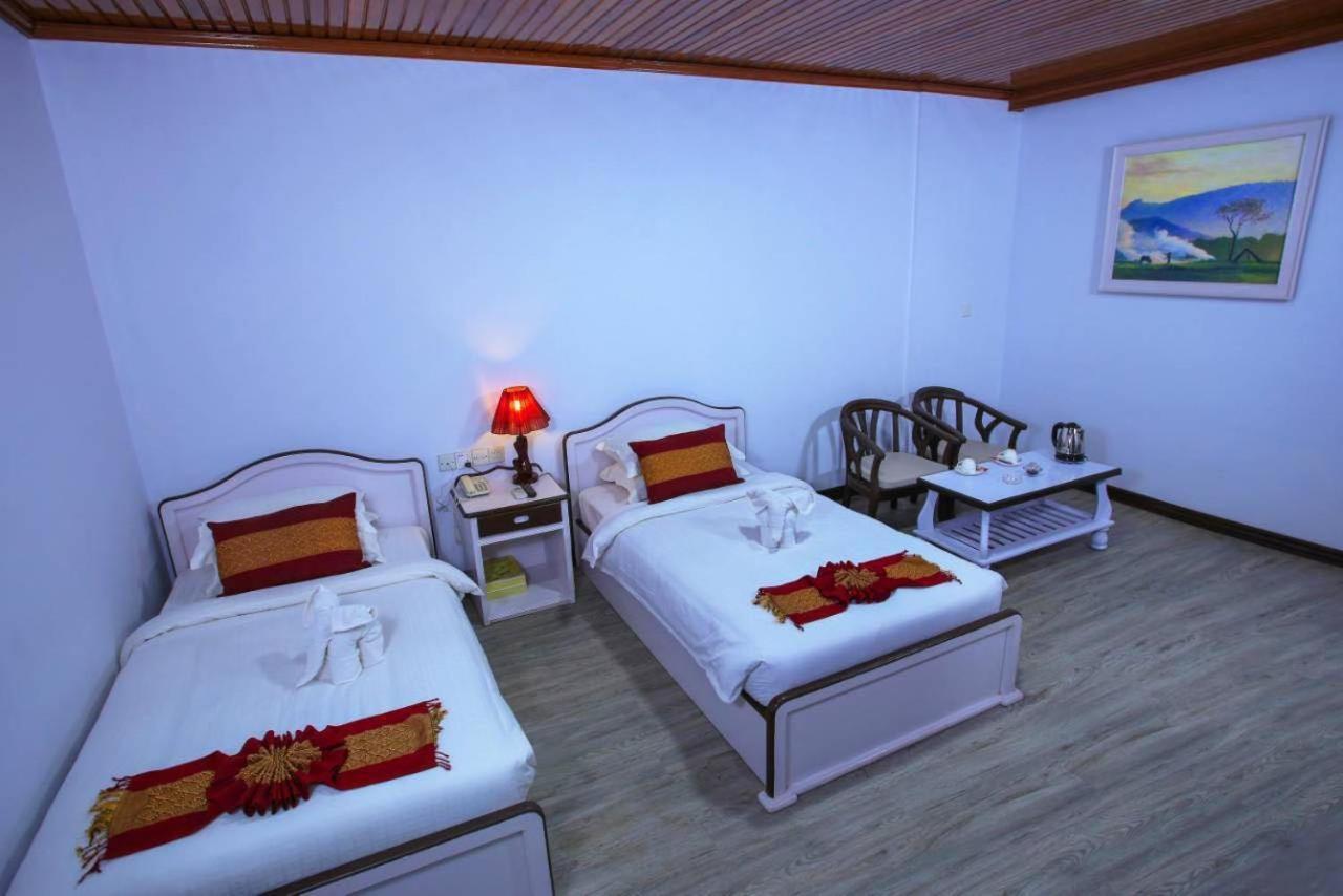 Hotel Queen מנדלאי מראה חיצוני תמונה